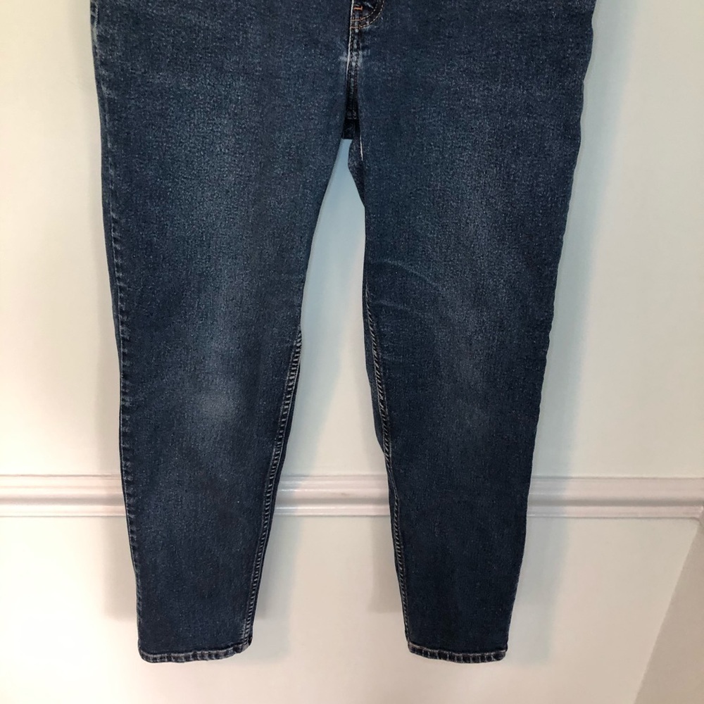 Levi’s 550 Relaxed Fit & Tapered Leg Blue Jeans Size 10 - Picture 3 of 13